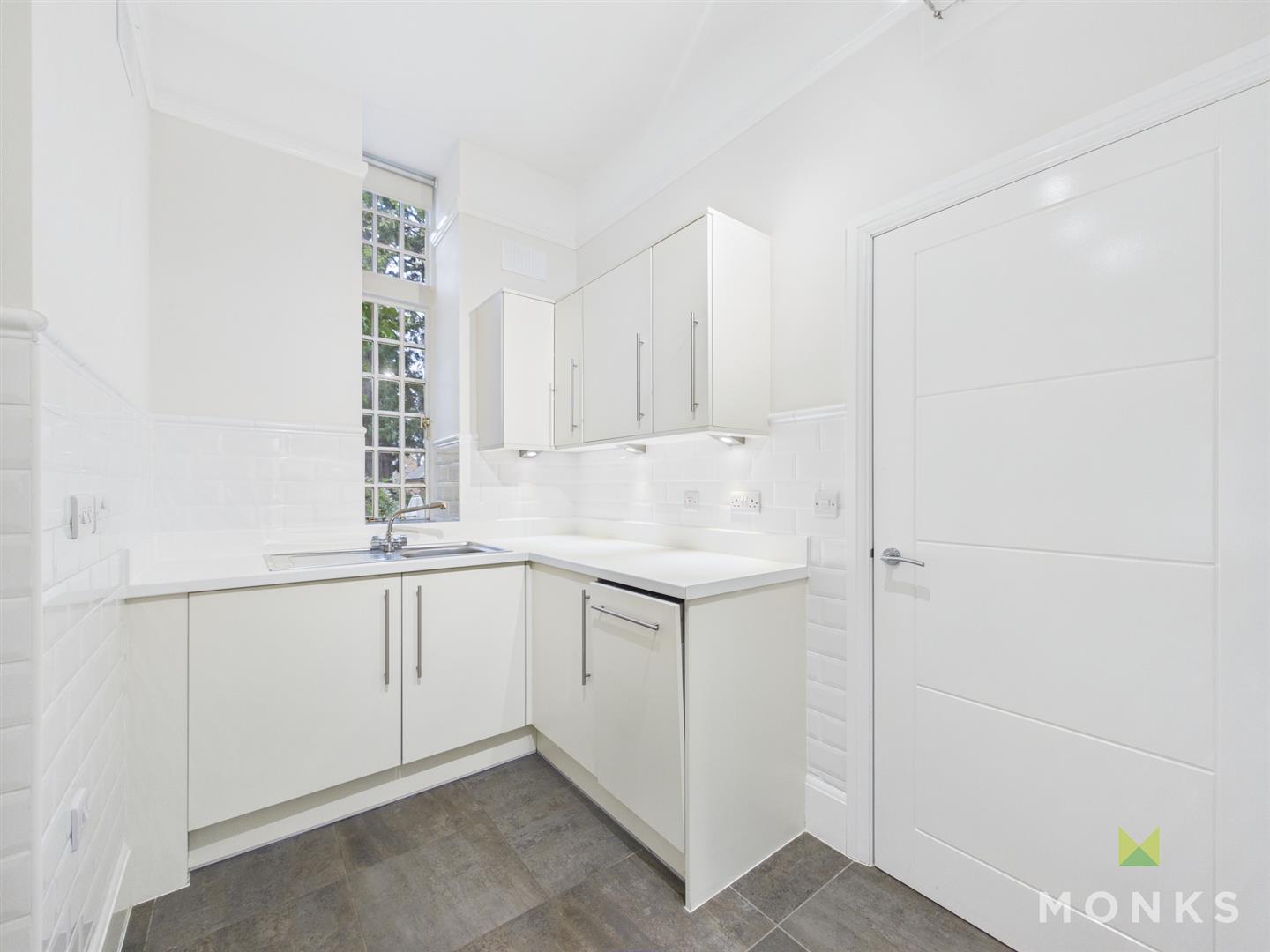 29 Oliver Road, Shrewsbury, SY3 5FX For Sale